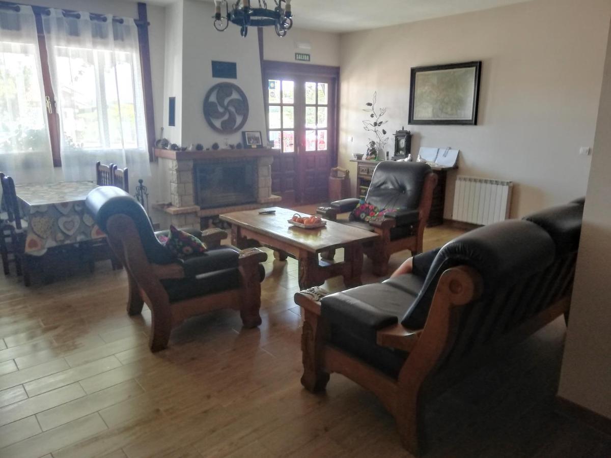 Laukiz Atxispe Etxea Casa Rural المظهر الخارجي الصورة